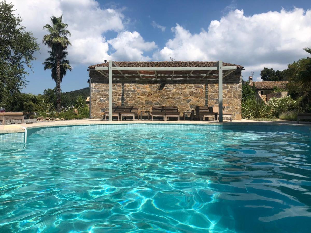 Les Aurochs Bed & Breakfast Grimaud Luaran gambar