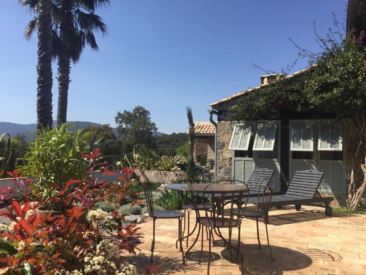 Les Aurochs Bed & Breakfast Grimaud Luaran gambar