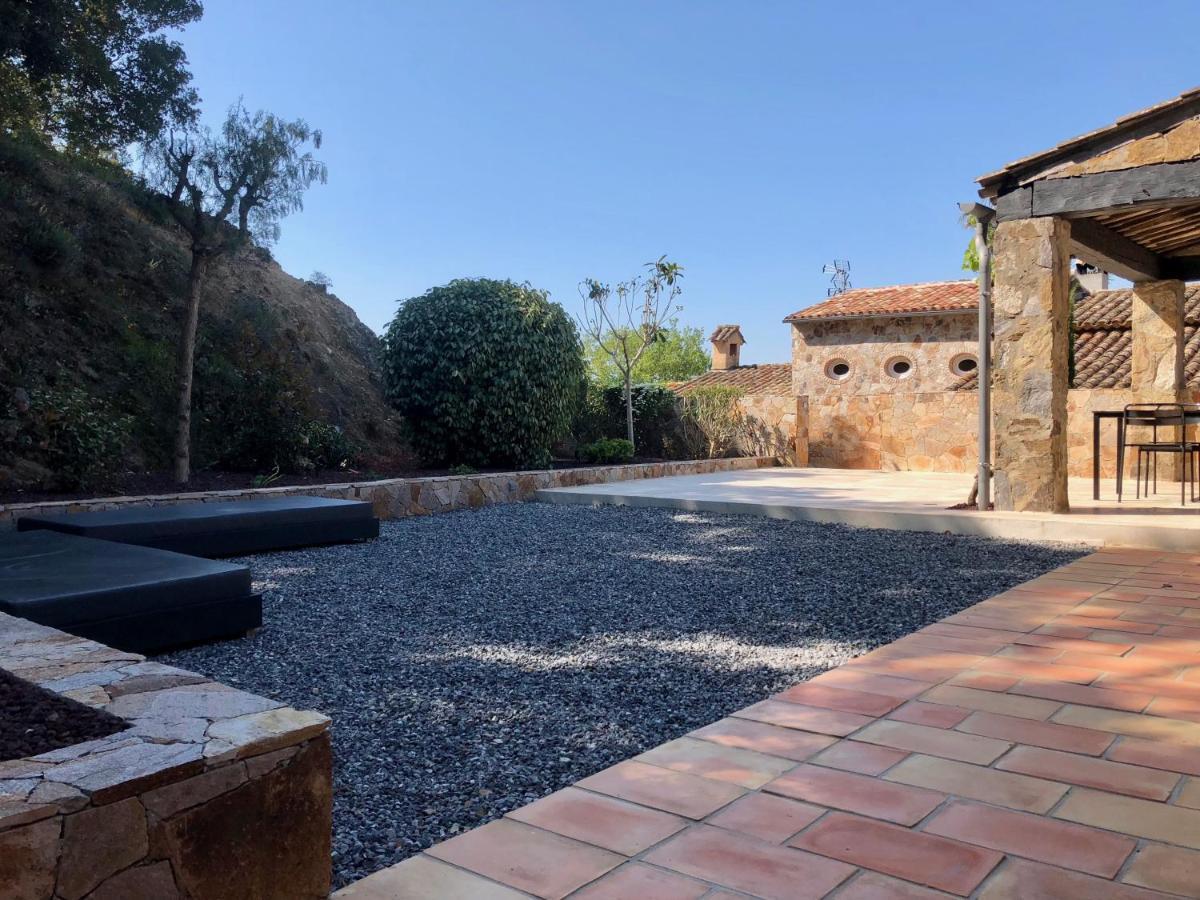 Les Aurochs Bed & Breakfast Grimaud Luaran gambar