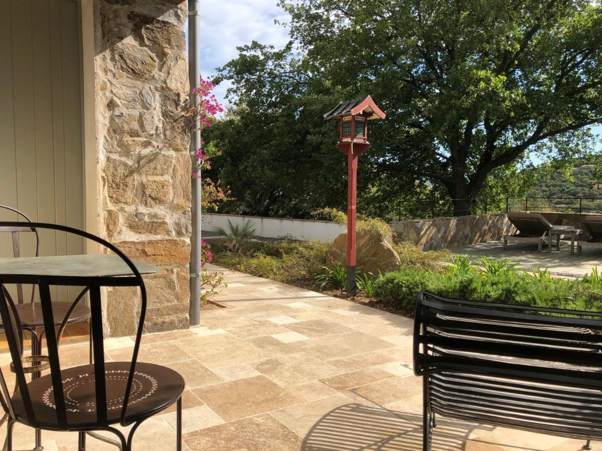 Les Aurochs Bed & Breakfast Grimaud Luaran gambar